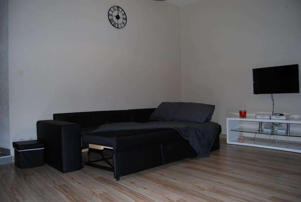 Appartement Avec Terrasse Centre De La Bastide Carcassonne Esterno foto